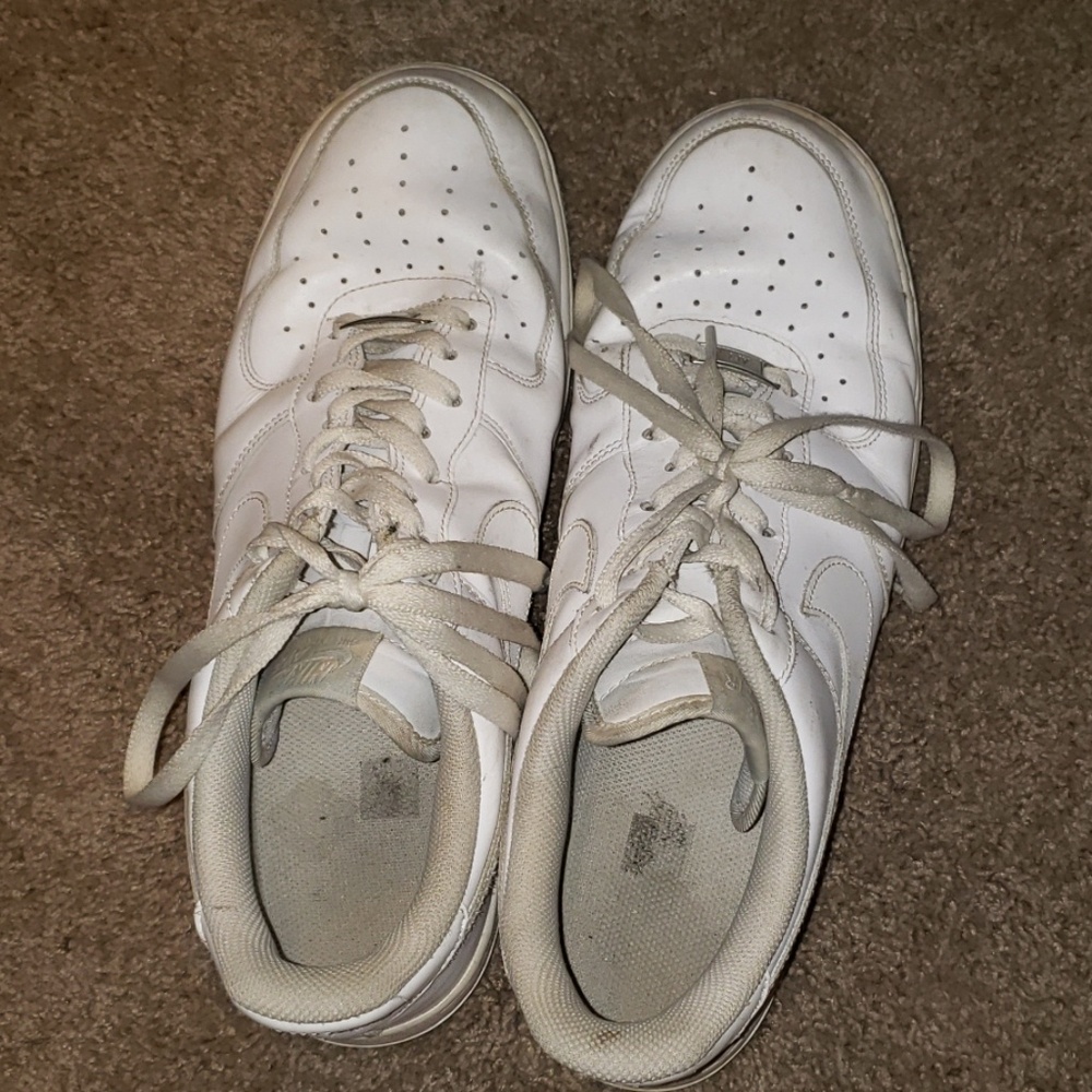 Nike airforce 1s